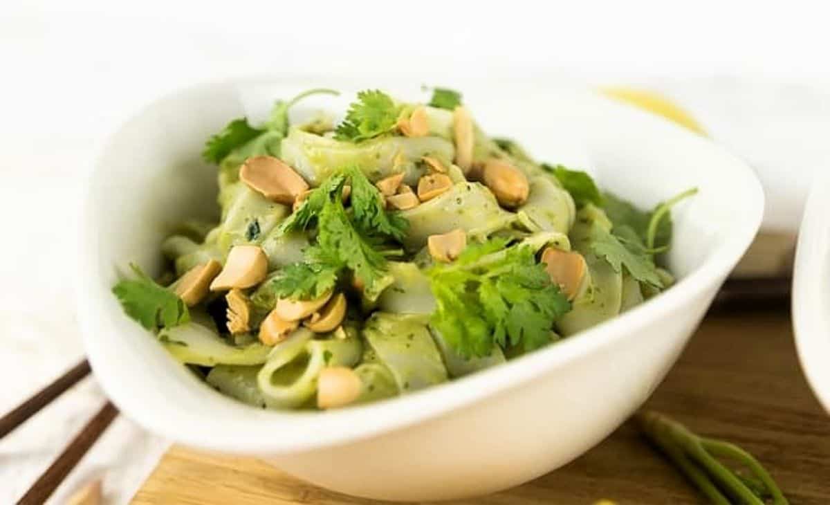 Wide Rice Noodles With a Garlicky Avocado Cilantro Pesto