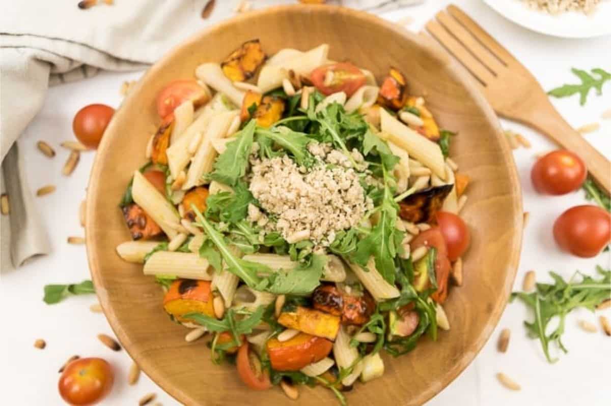 Roasted Butternut Squash Pasta With Arugula (Vegan)