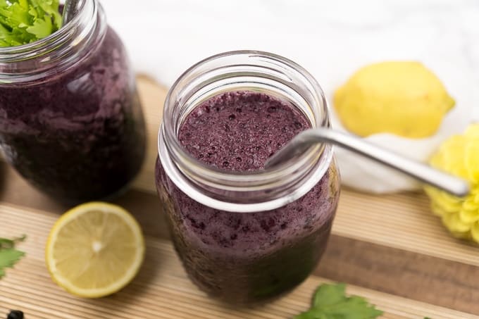 blueberry smoothie with banana