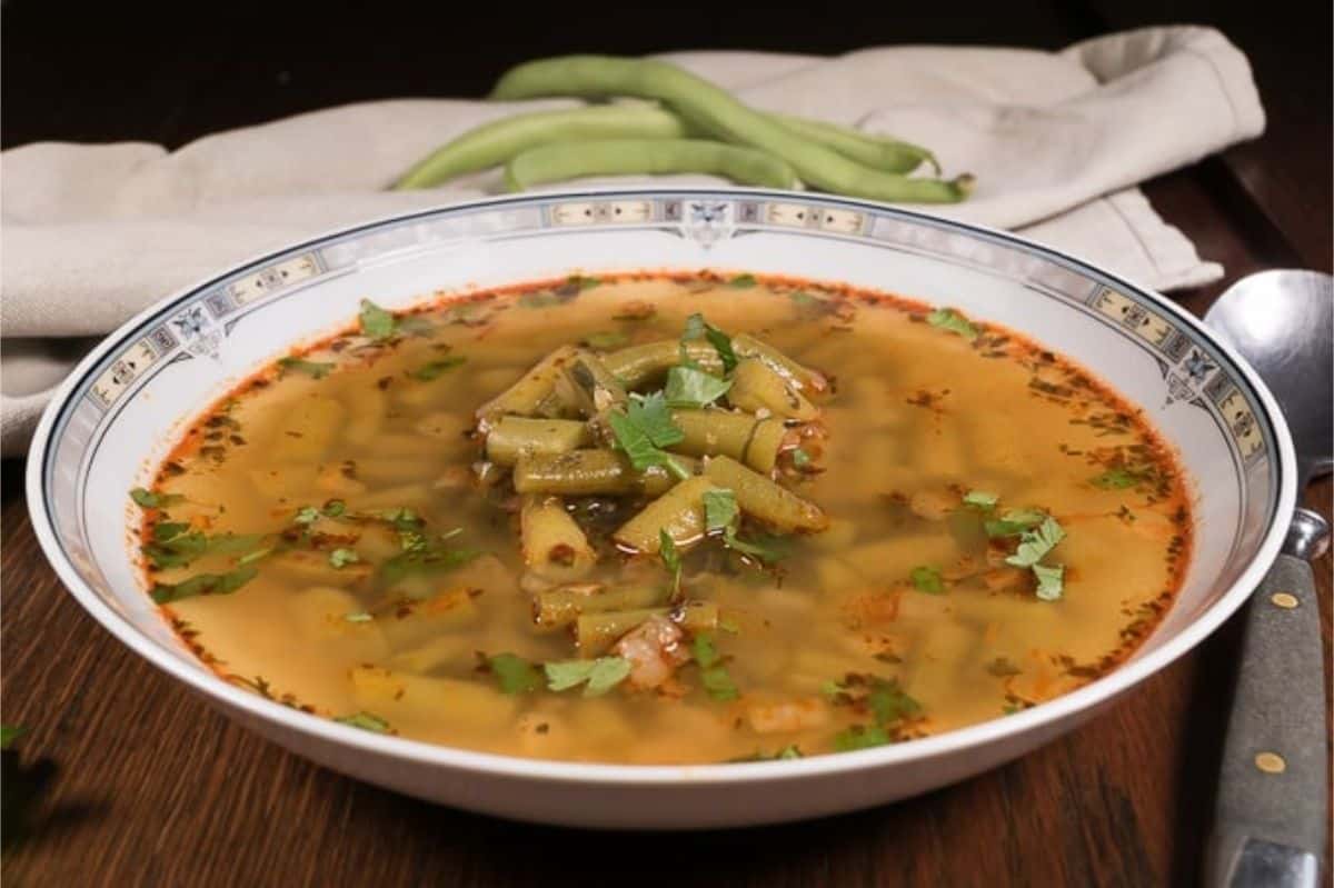 Grandpa's Romanian green bean soup
