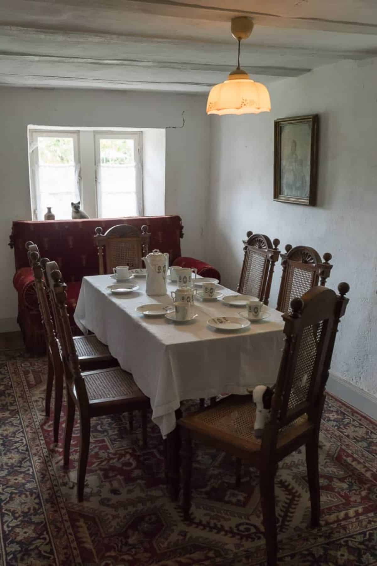 peek inside a house at the open air museum Bad Sobernheim in Germany