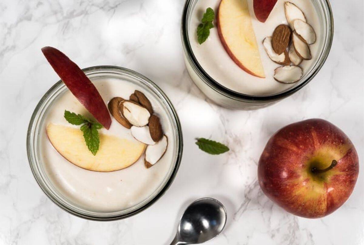 German apple snow made with applesauce and whipped cream