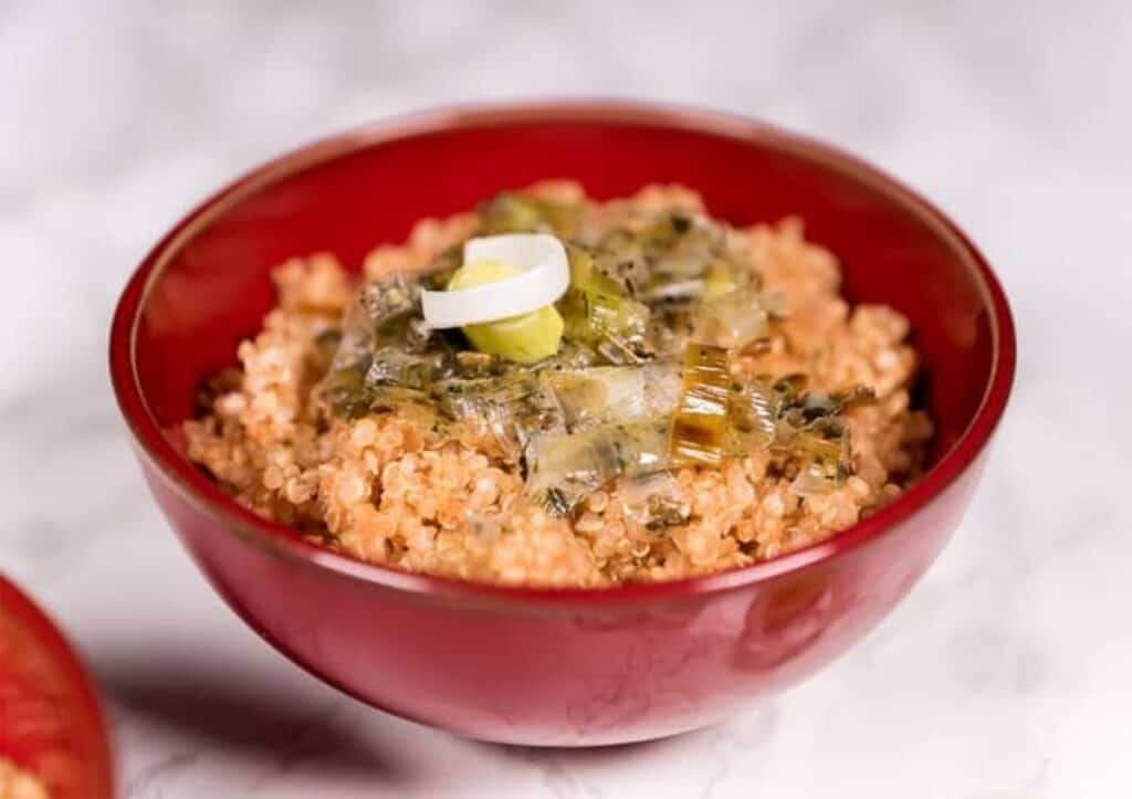warm quinoa dish with leeks