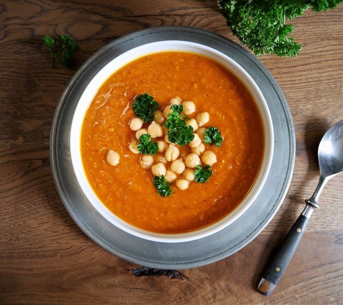 Creamy chickpea and pumpkin soup