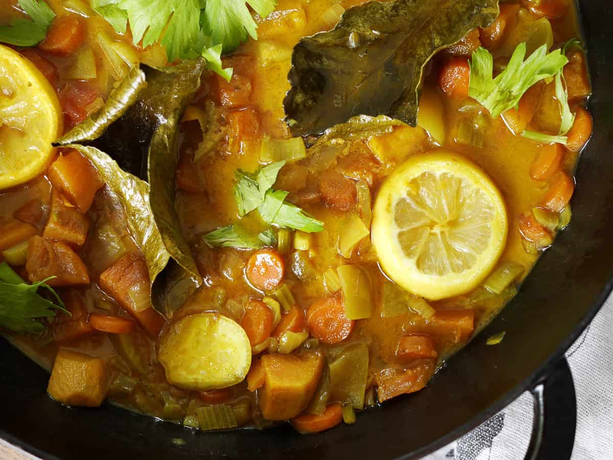 watermelon rind carrot curry