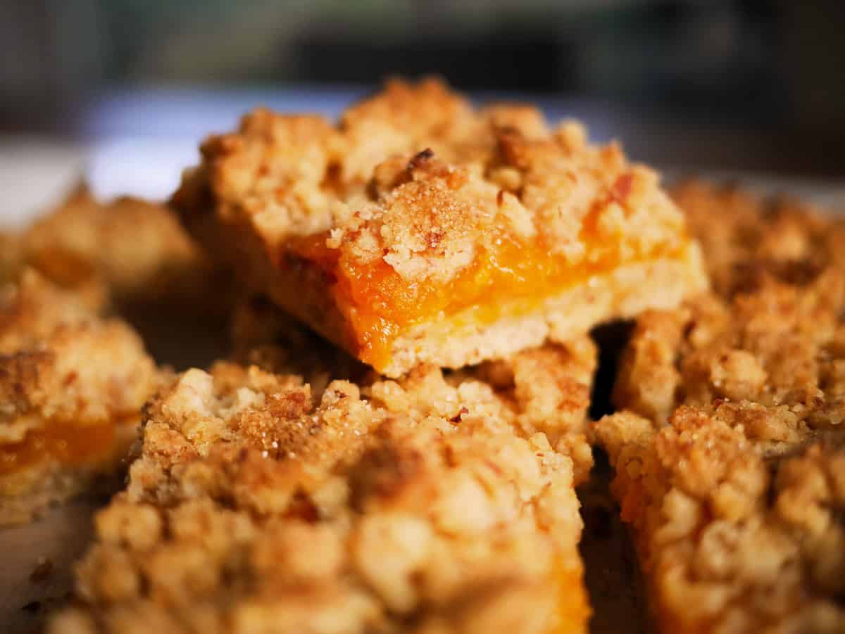 MANDARIN Orange Cake Recipe With Streusel