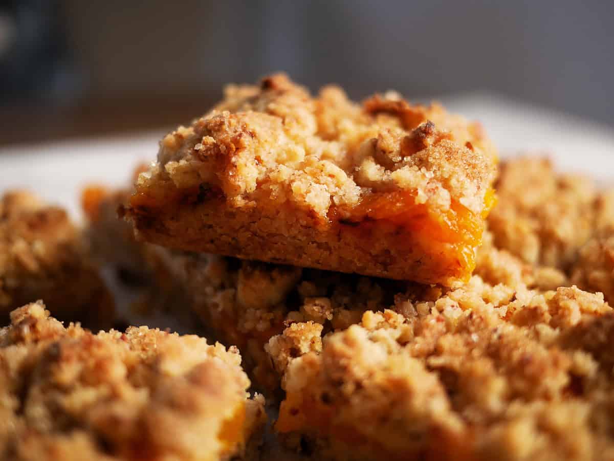 MANDARIN Orange Cake Recipe With Streusel